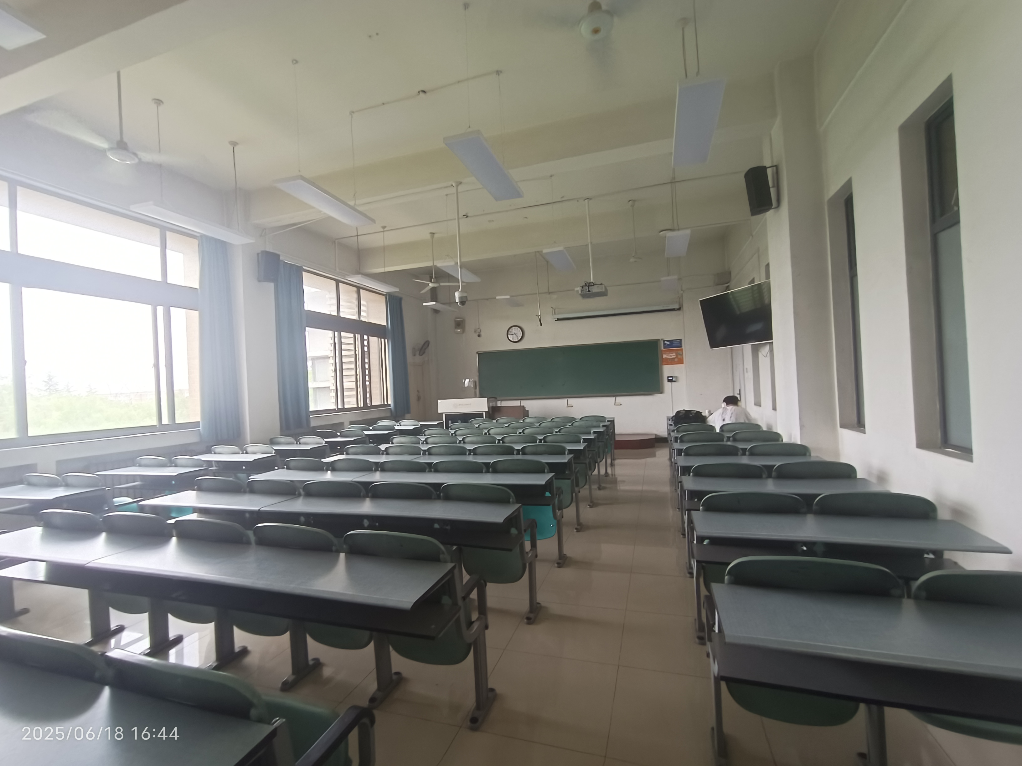C楼难忘的教室